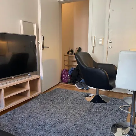Apartment Center 4 *